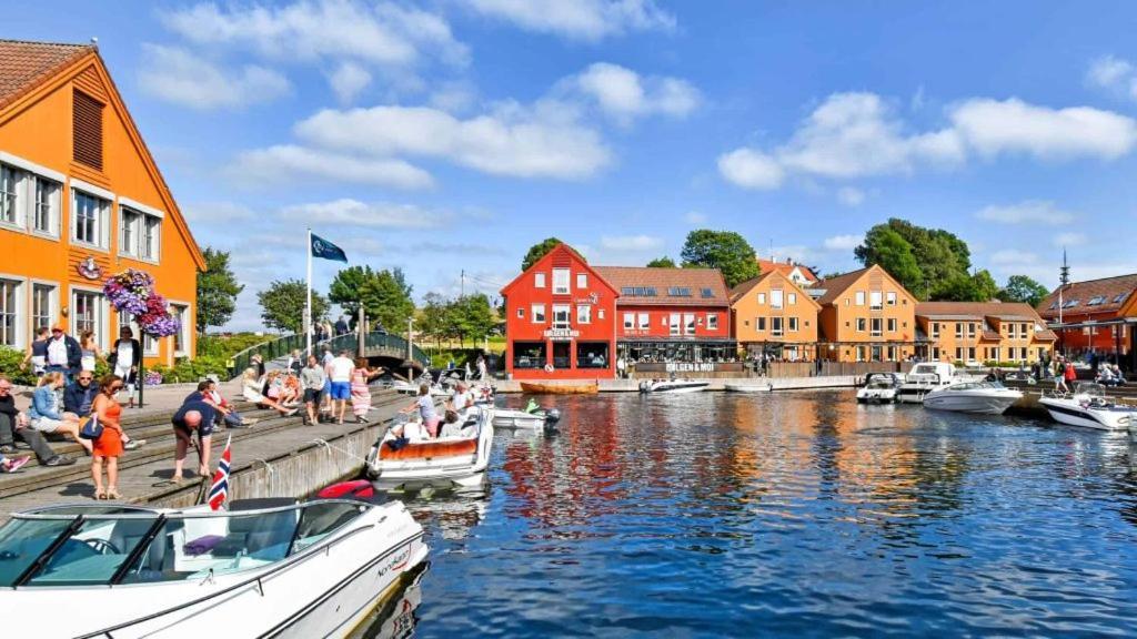 Lejlighed Modern In Kristiansand